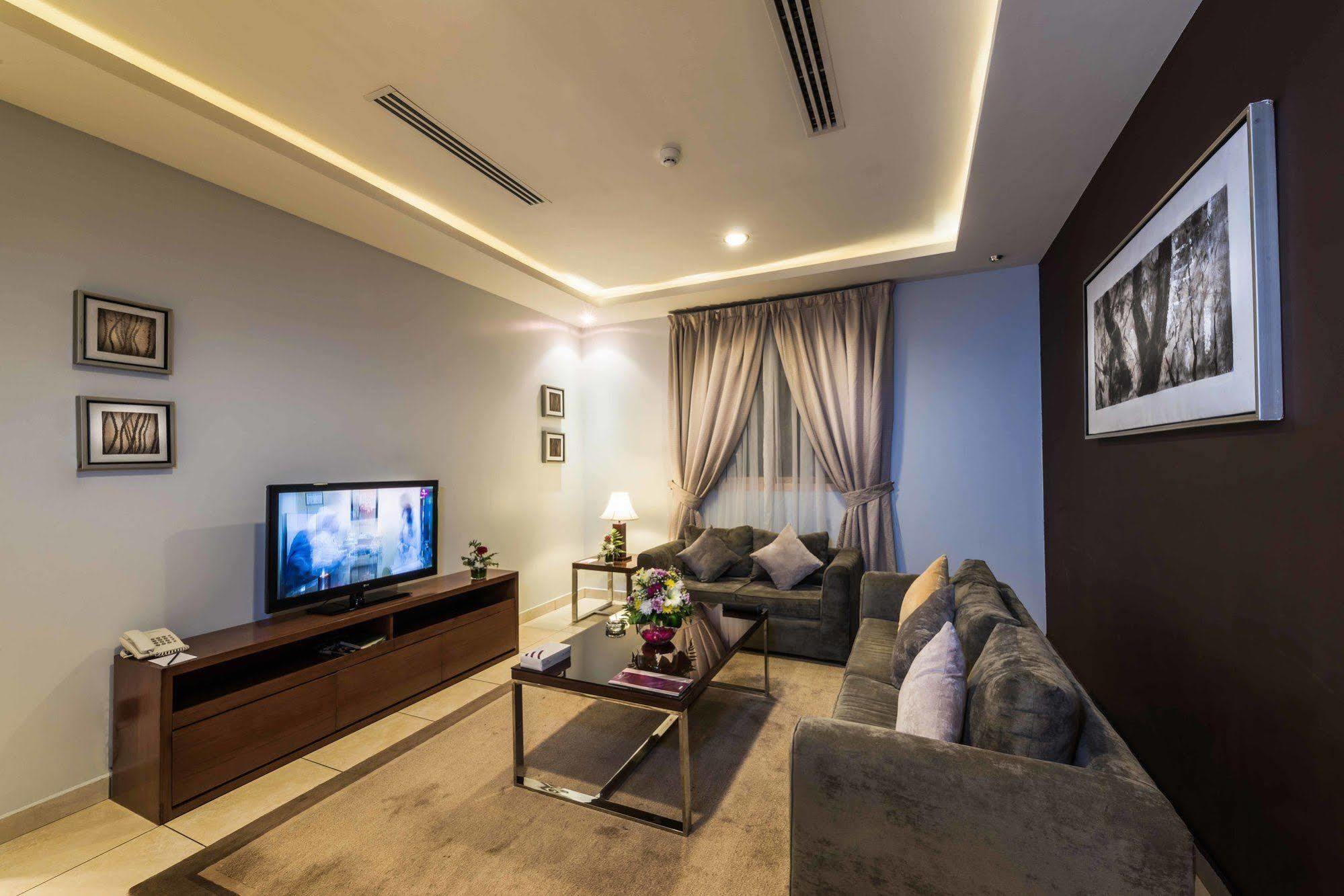 Boudl Al Fakhria Aparthotel Унайза Екстериор снимка